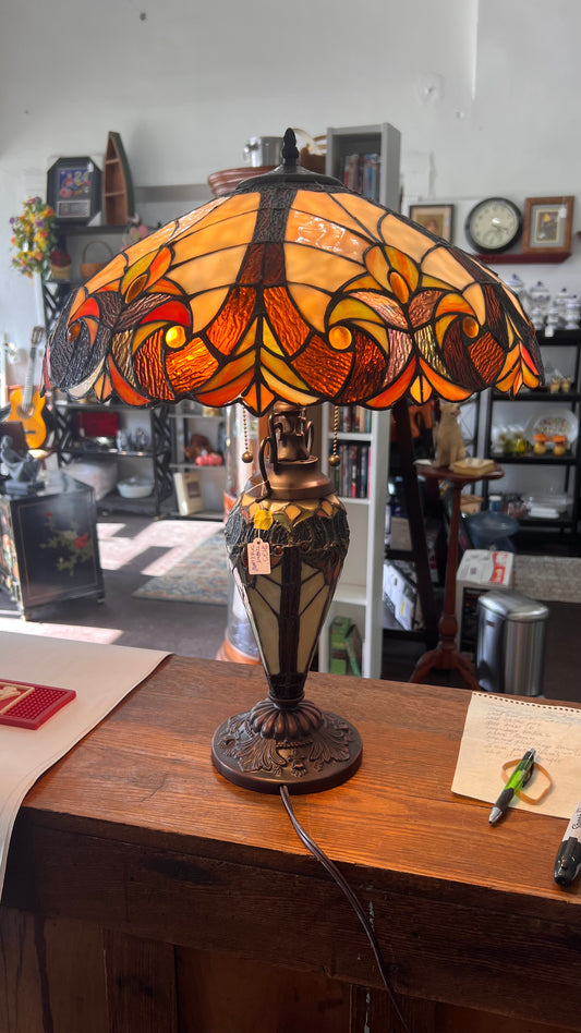 Tiffany Style Lamp